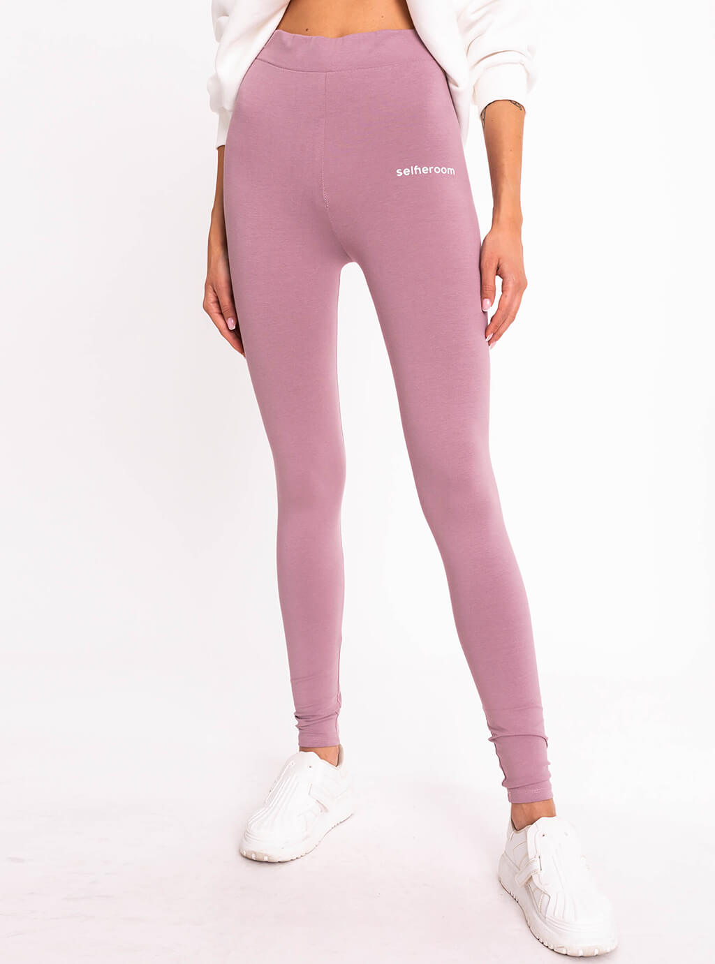 Anteia- dopasowane legginsy z nadrukiem- lila