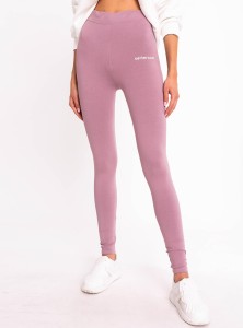 Anteia- dopasowane legginsy z nadrukiem- lila