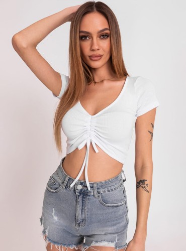 Delika- krótki top ze ściągaczem i dekoltem w literę V- biały