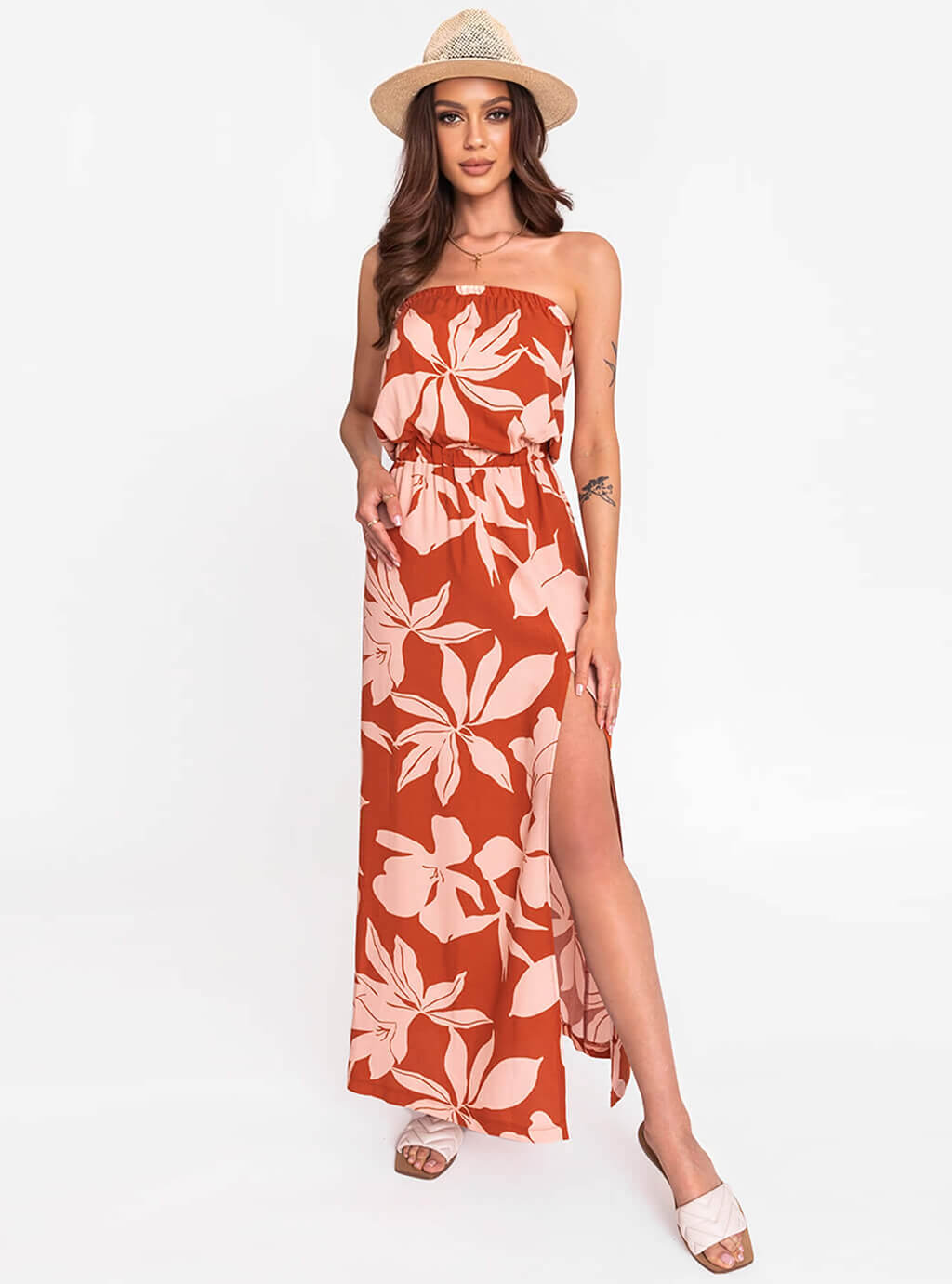 Alison- sukienka maxi bez ramiączek z rozcięciem-  camel w kwiaty 3