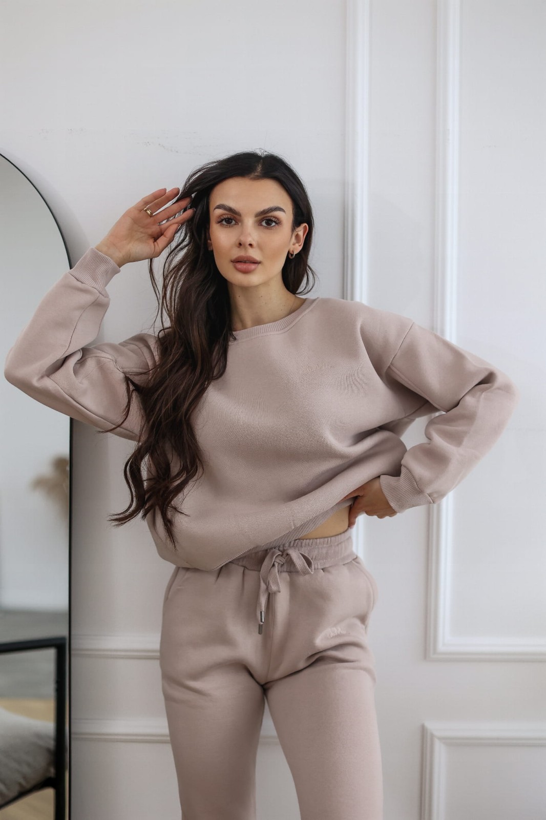 Bluza Classic z kieszeniami bez kaptura kolor beżowy