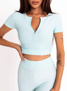 Lotte- top z krótkim rękawem i dekoltem zapinanym na zamek- sky blue
