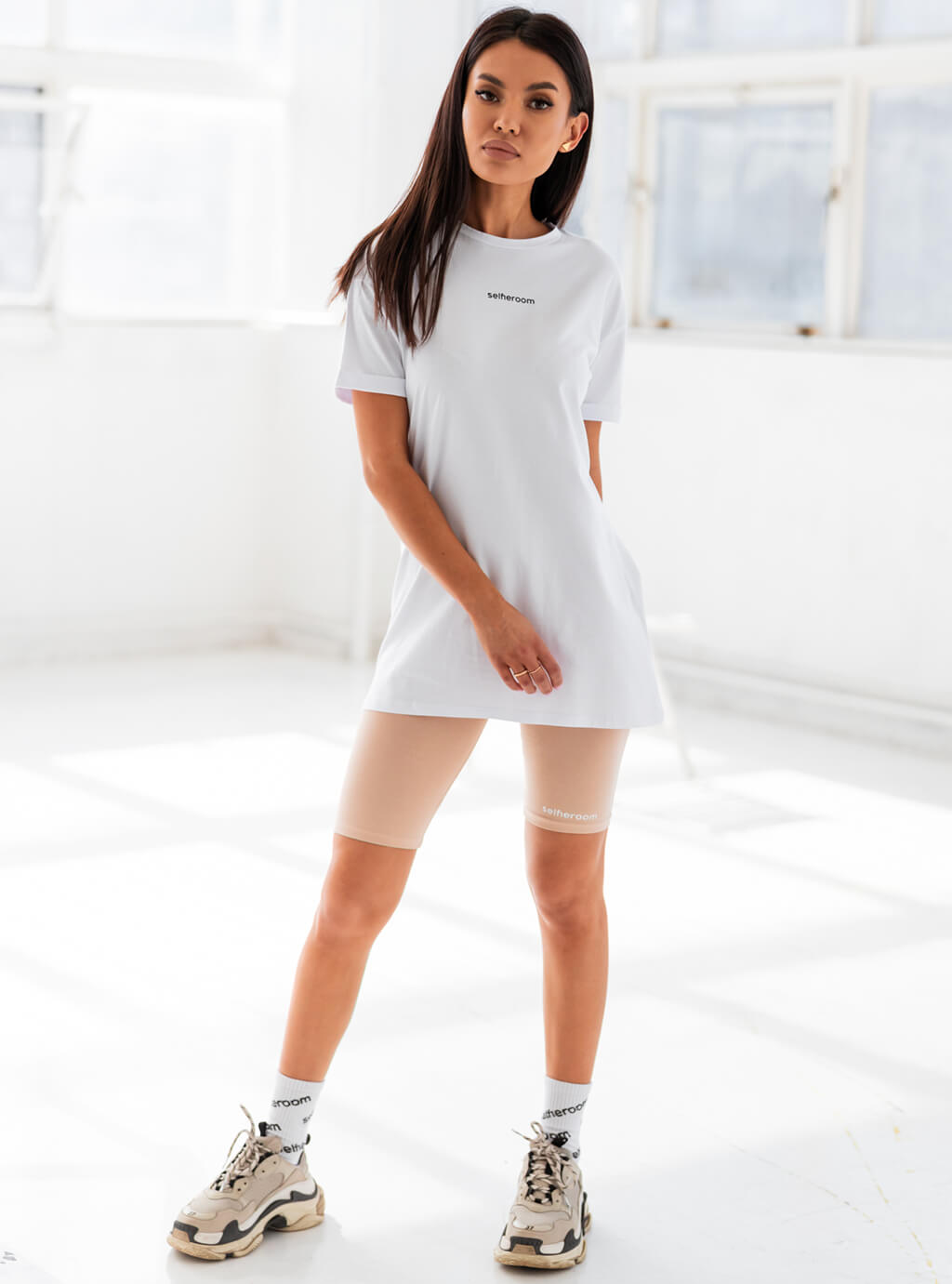 Laude- oversize’owy t-shirt z nadrukiem- biały 10