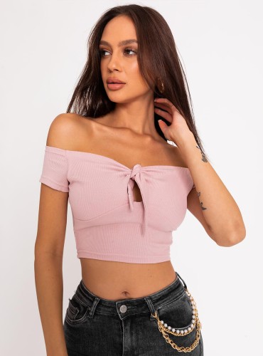 Adavi- krótka bluzka z dekoltem typu hiszpanka z ozdobnym wiązaniem- pudrowy róż