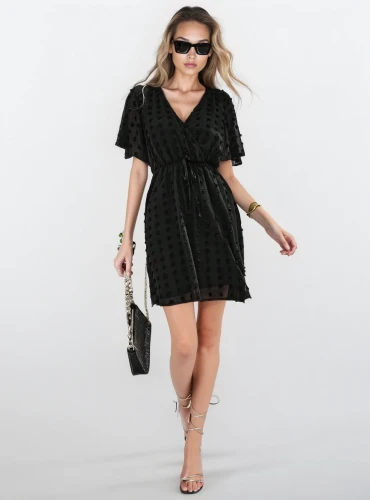 JOSH - elegancka sukienka z dekoltem w serek - czarna