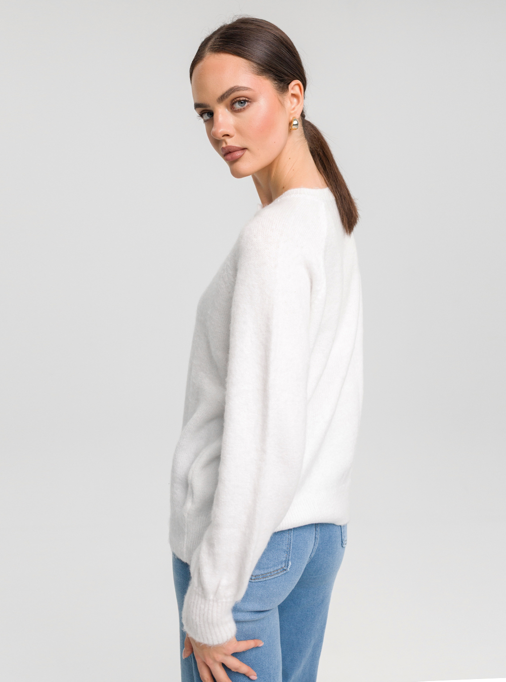 Sweter Eliana – Klasyka i Luksus w Jednym 4