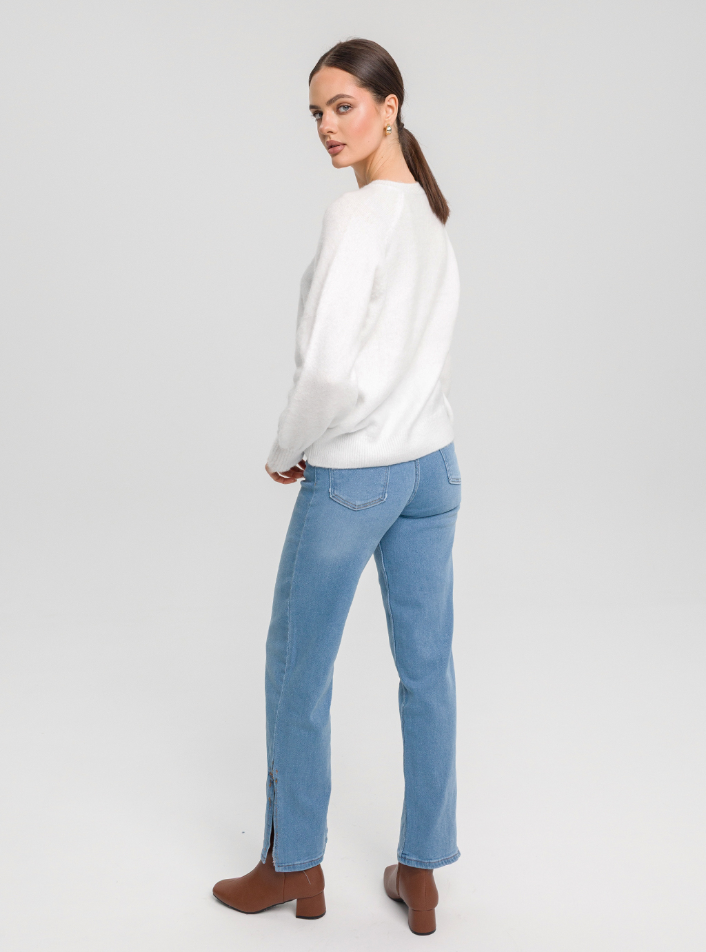 Sweter Eliana – Klasyka i Luksus w Jednym 5