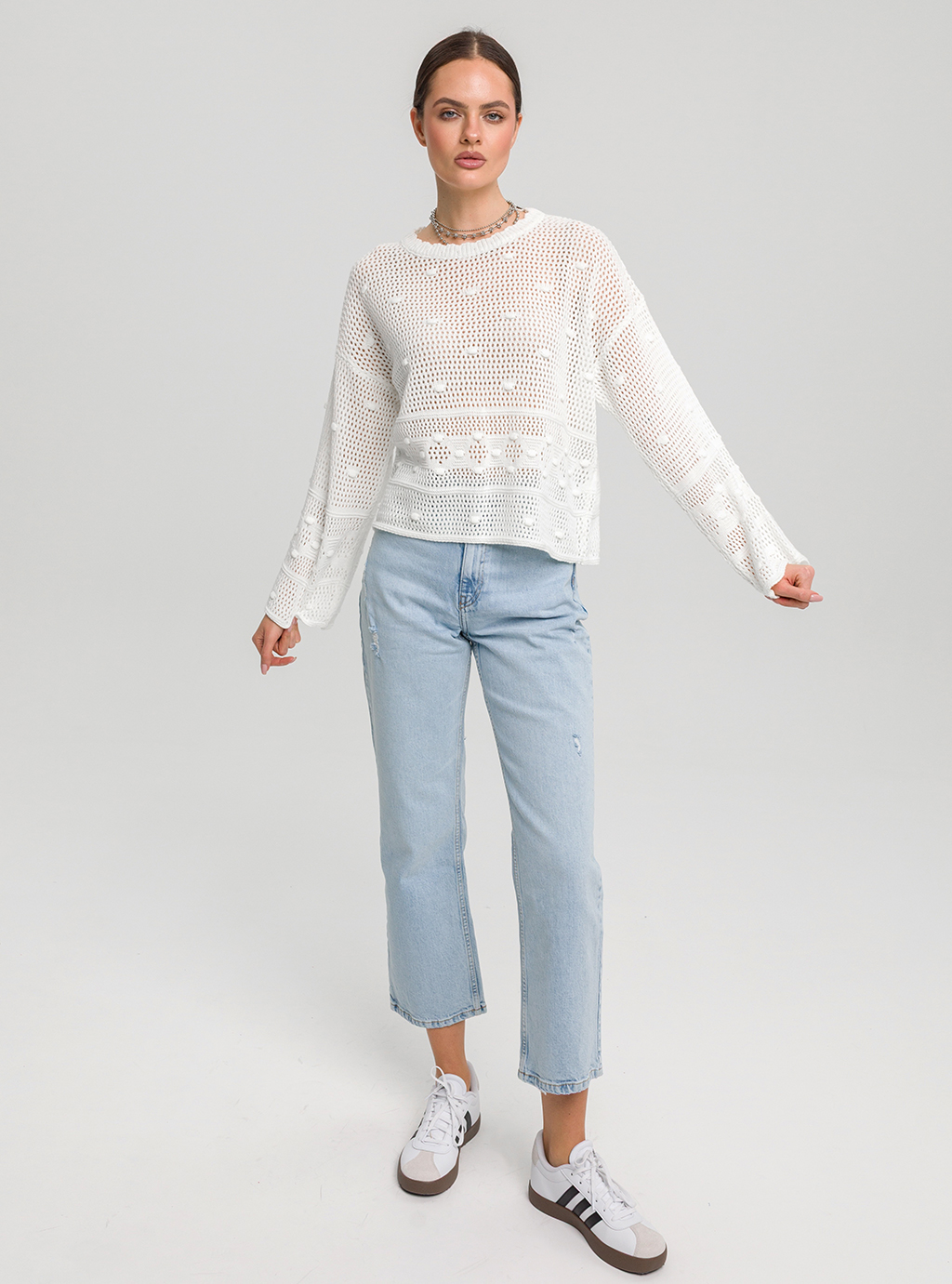 Sweter Ivy – ażurowy biały sweter o luźnym kroju 4