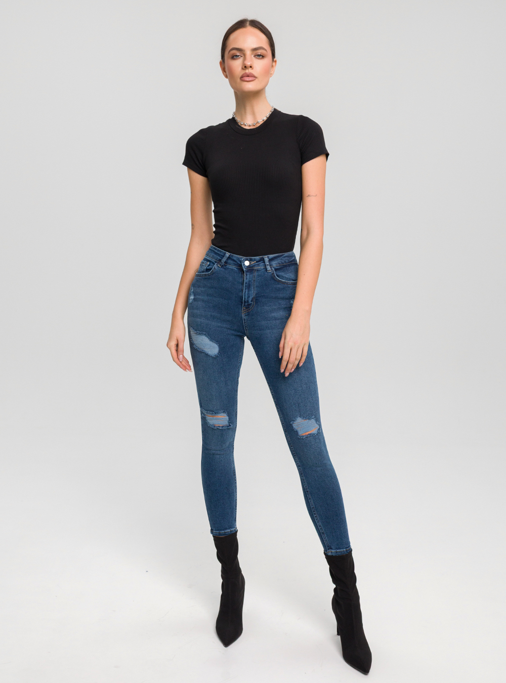 Jeansy damskie 0910 – skinny fit z przetarciami, elastyczne 2