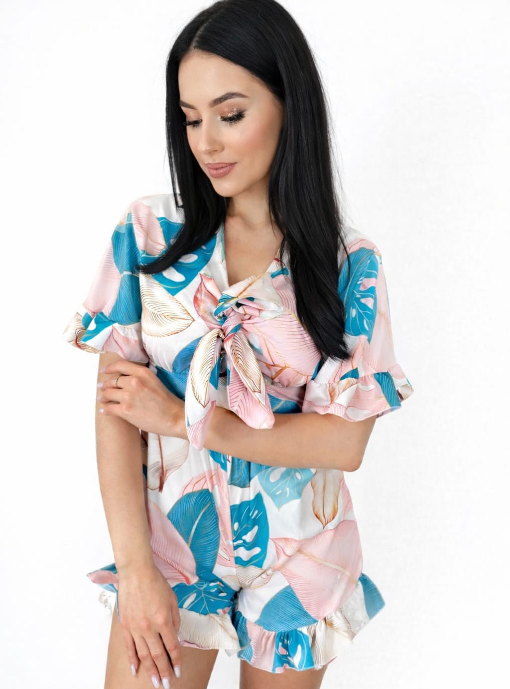 Kombinezon damski  – pastelowy print z wiązaniem 2