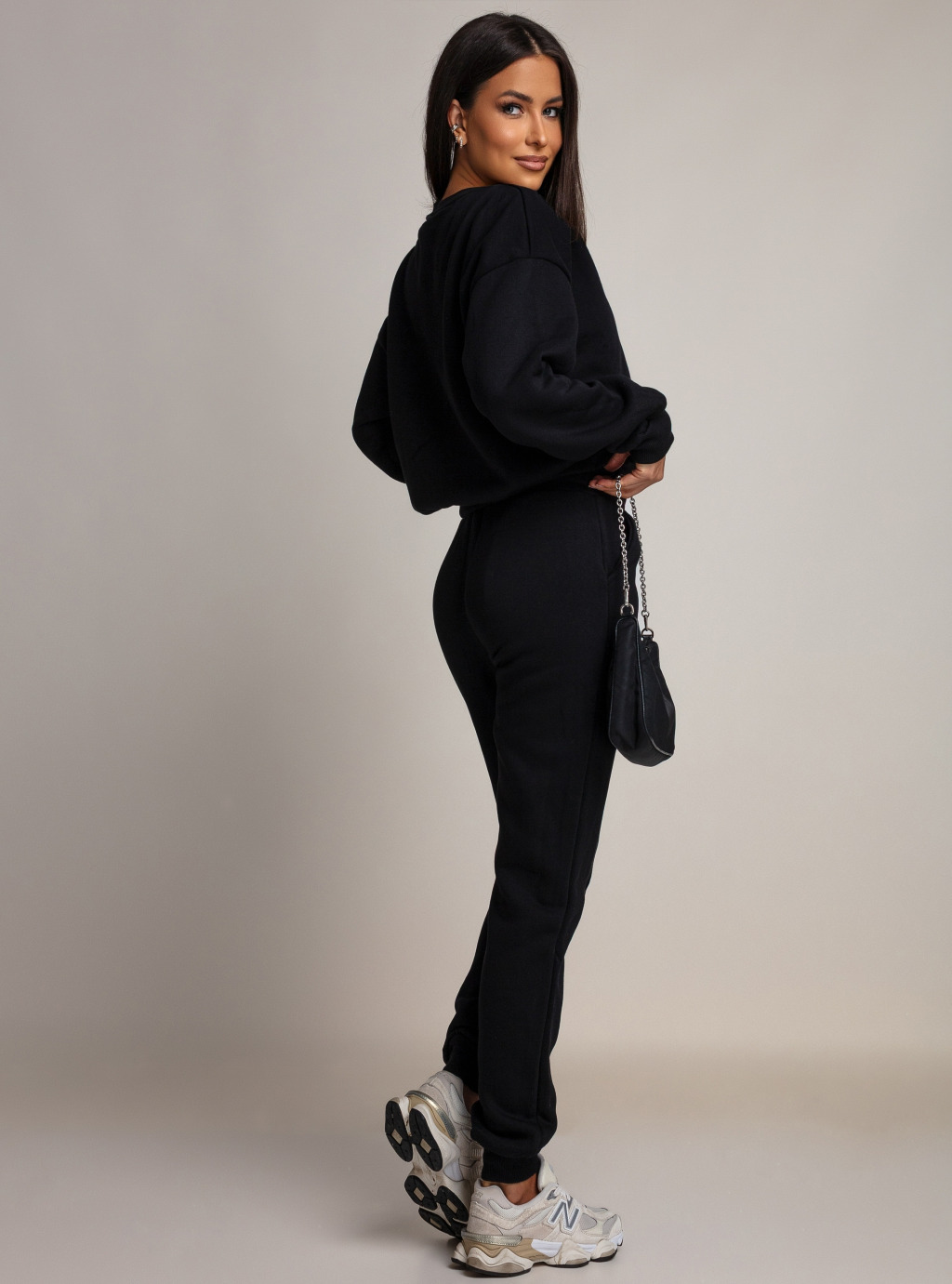 Bluza Classic z kieszeniami bez kaptura kolor Czarny 4