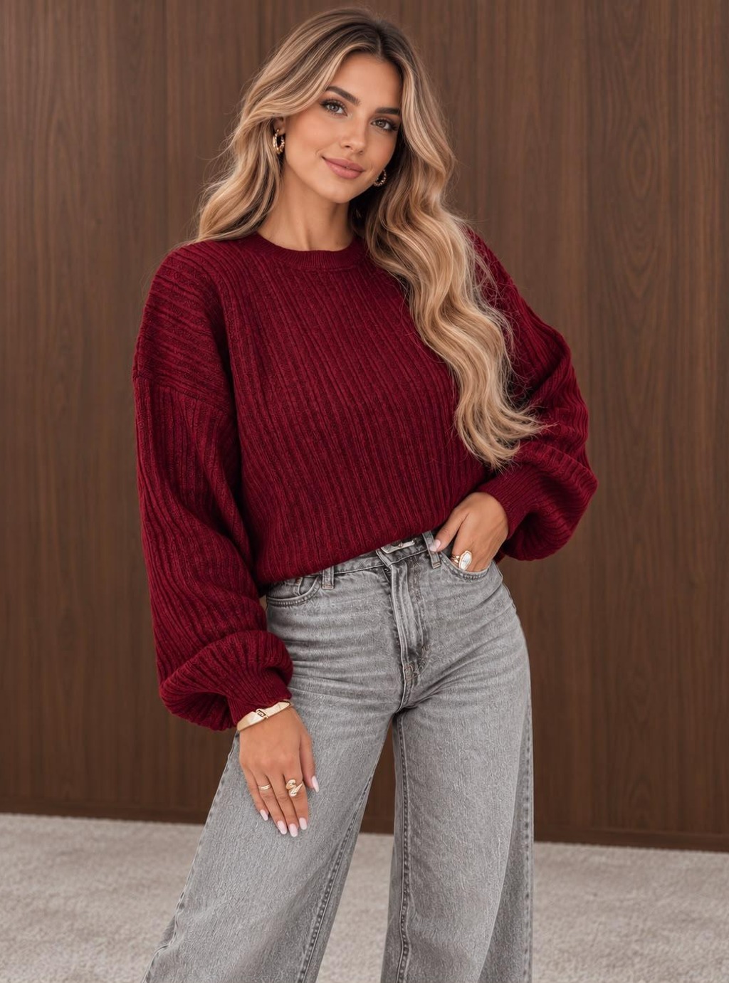 Comfy - sweter damski oversize z prążkowanej dzianiny z długim rękawm - bordowy 2