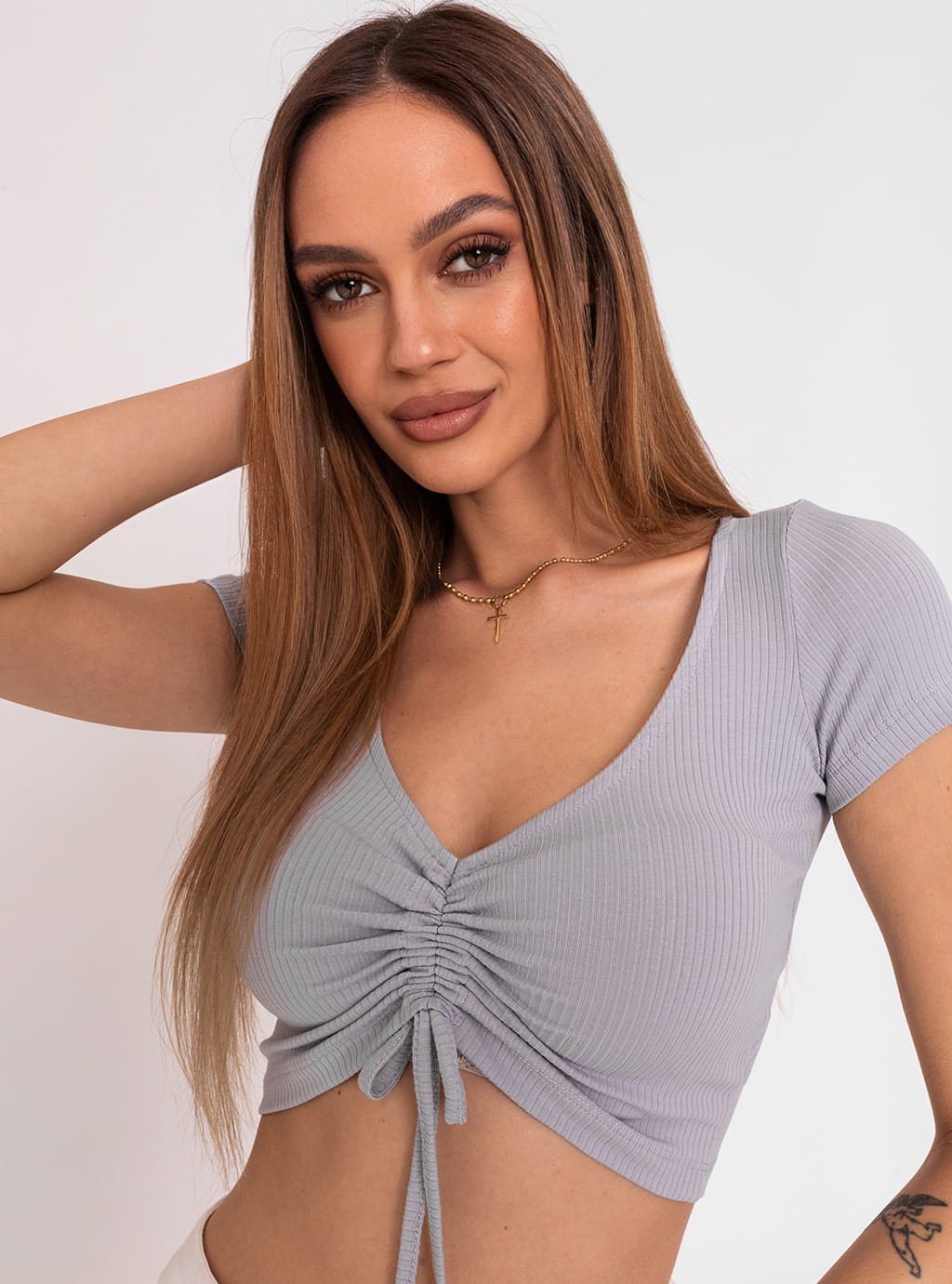 Delika- krótki top ze ściągaczem i dekoltem w literę V-  light gray 10