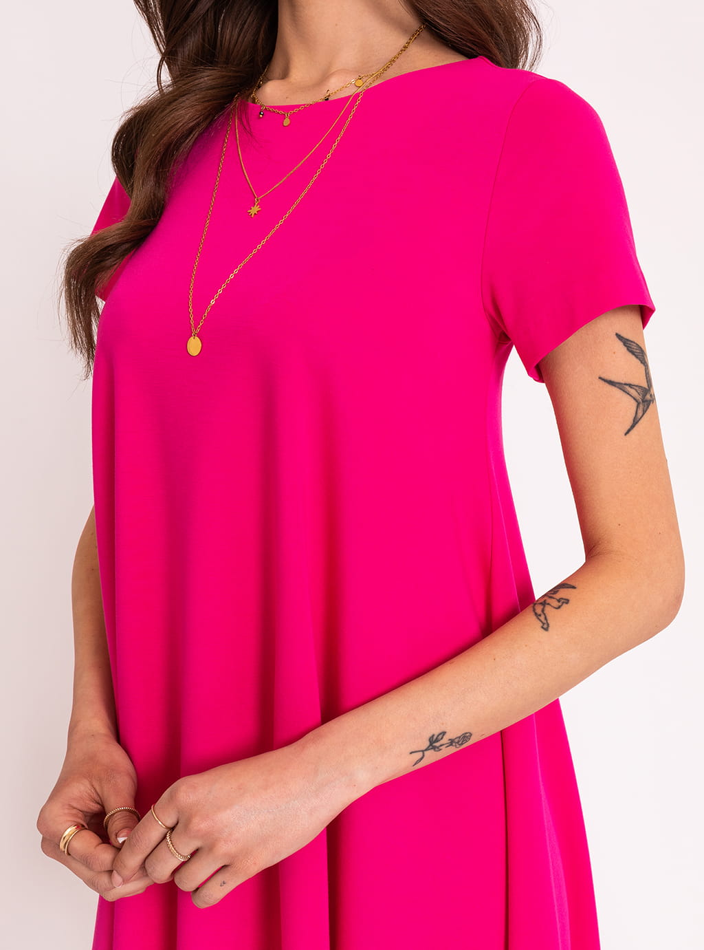 Crystal- dzianinowa sukienka o luźnym kroju z krótkim rękawem- róż 7