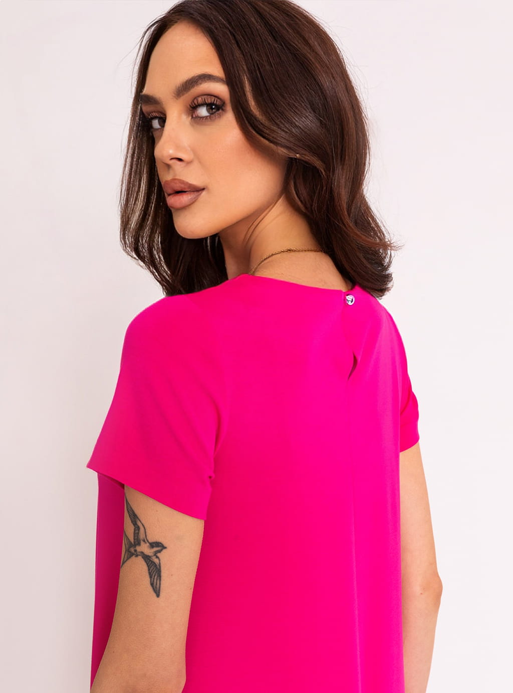 Crystal- dzianinowa sukienka o luźnym kroju z krótkim rękawem- róż 12