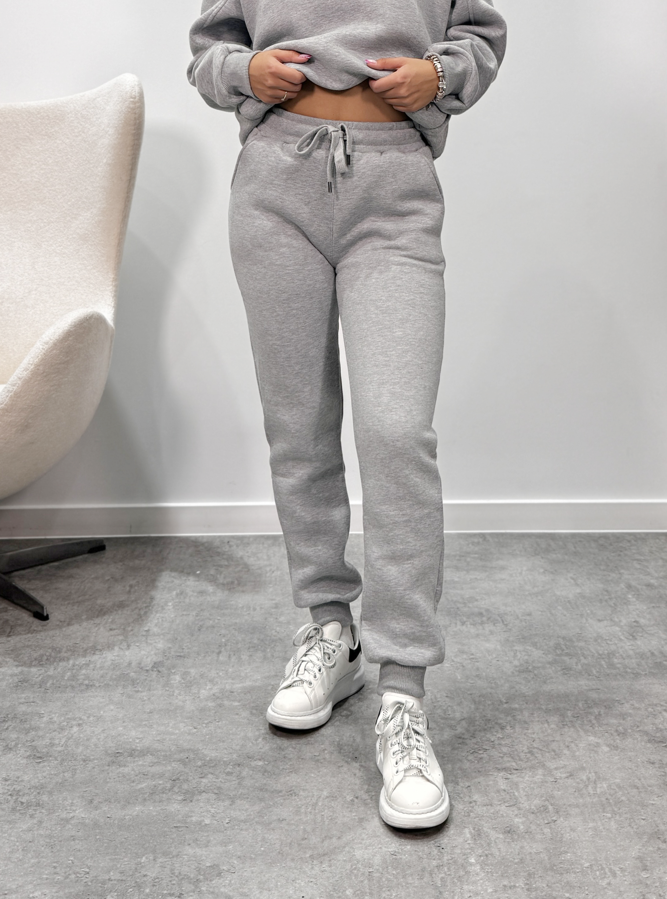 Spodnie dresowe Lea ze ściągaczem kolor szary 9