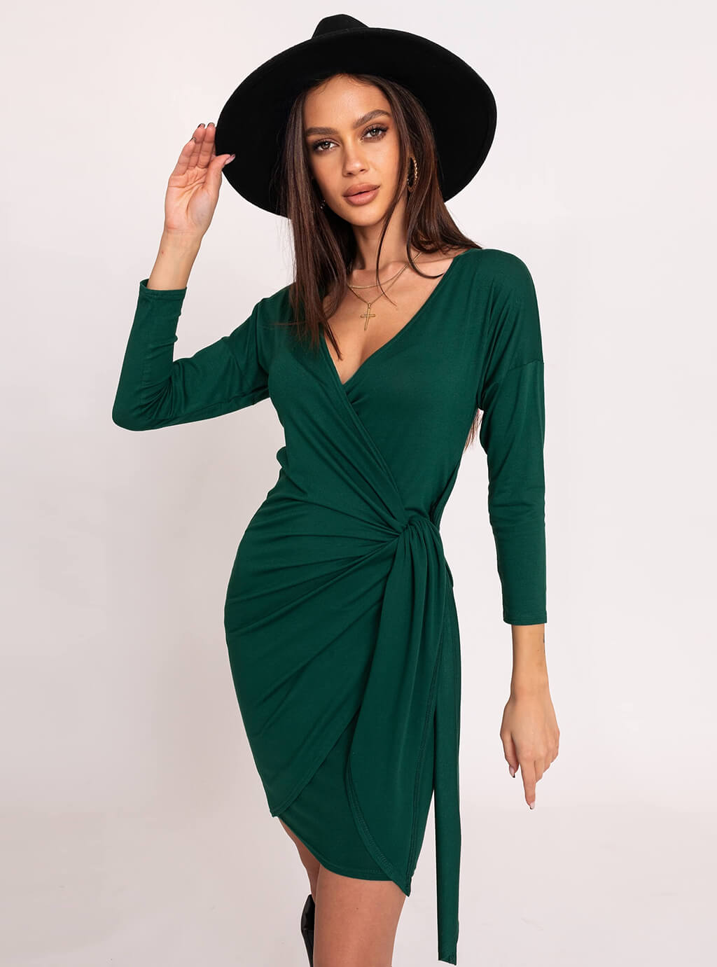 Laure - Kopertowa sukienka z wysokiej jakości wiskozy z długim rękawem i wiązaniem -  zielona
