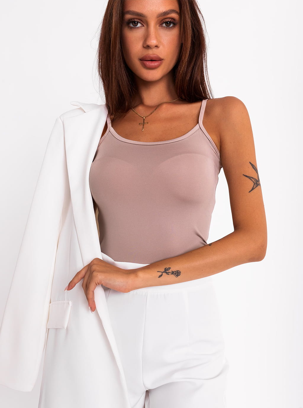 Medea- bluzka z lycry na ramiączkach z okrągłym dekoltem- szara 13