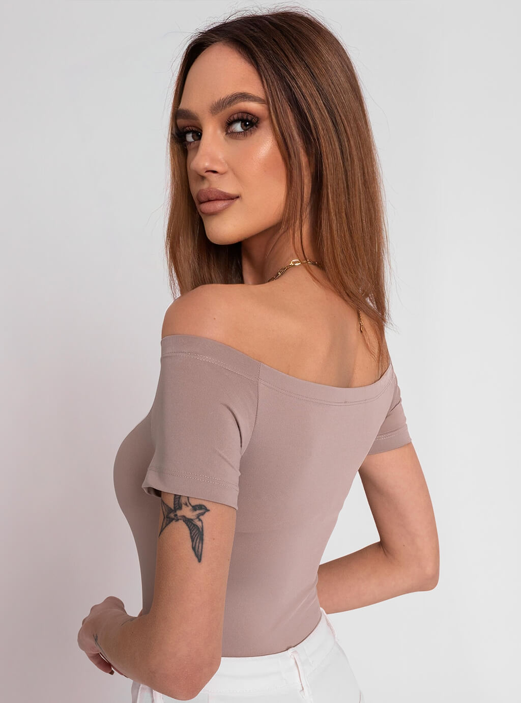 Leena- dopasowana bluzka z lycry z dekoltem typu hiszpanka- szara 7