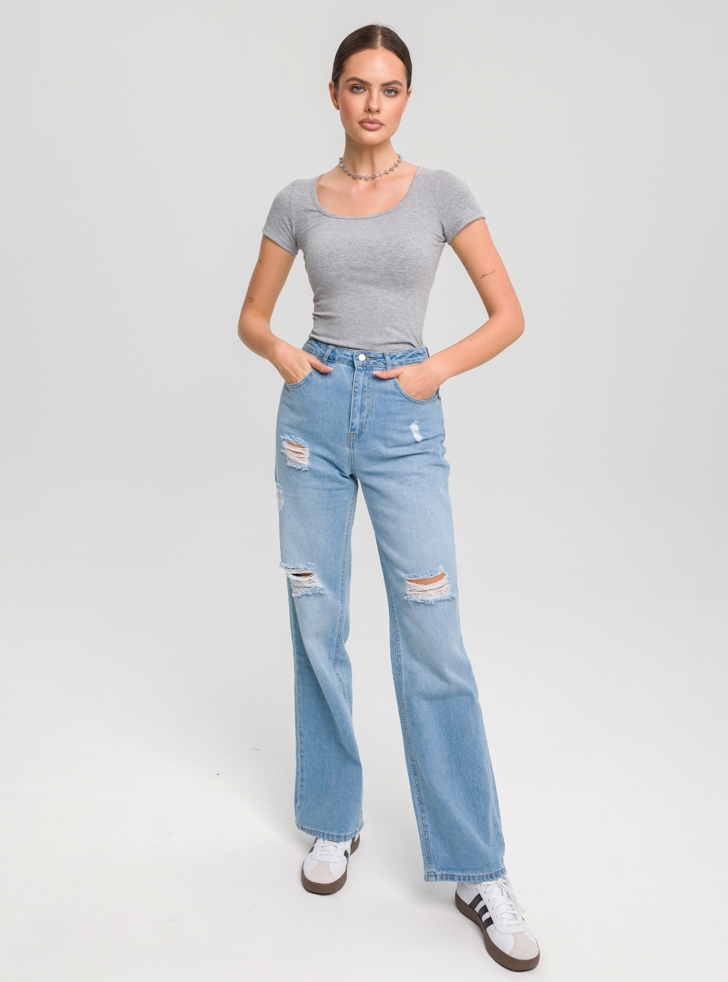 Dopasowana bluzka MOOD SHORT  z prążkowej dzianiny z krótkim rękawem szara 7