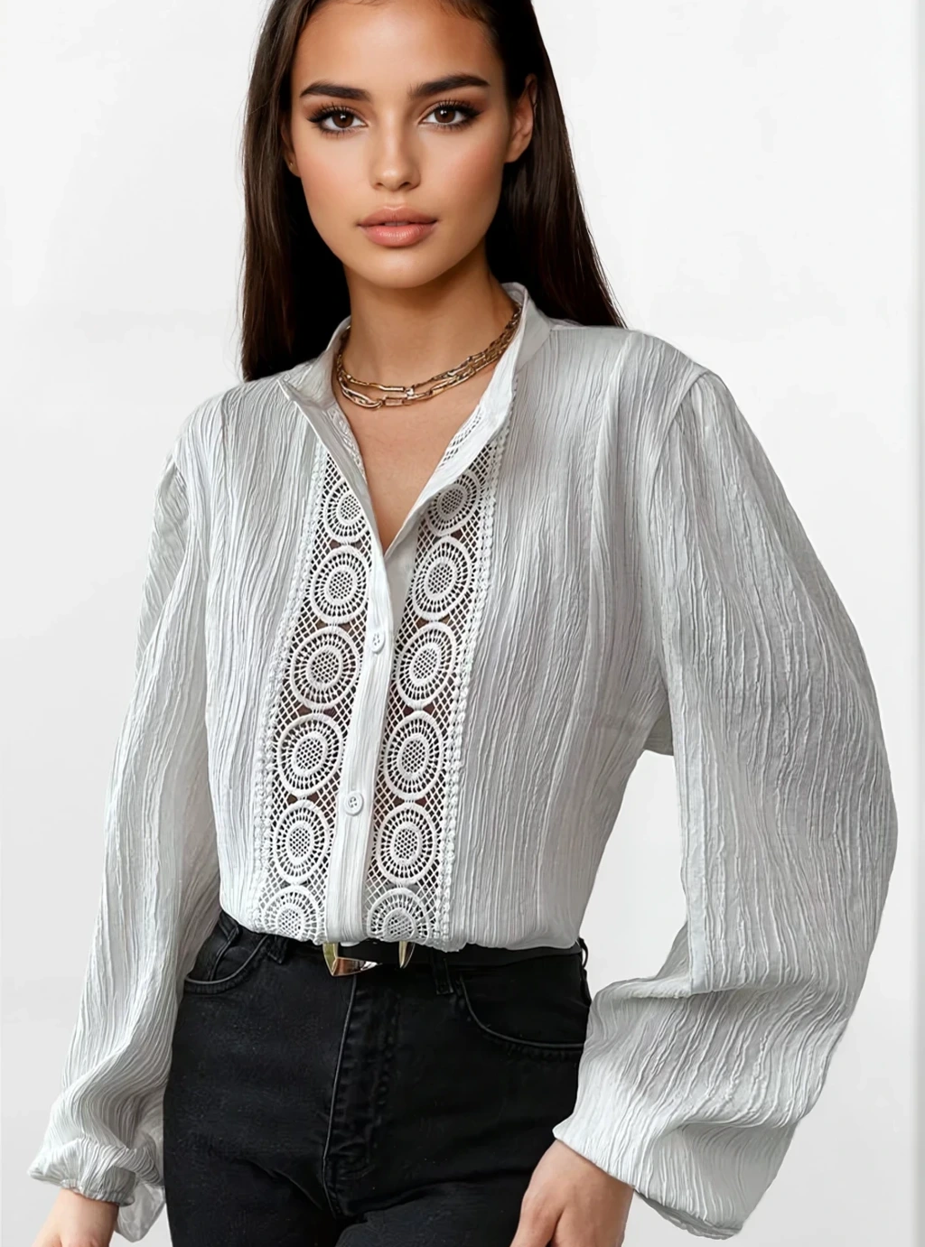 DEMA - bluzka z długim rękawem i koronkowym haftem - biała 4