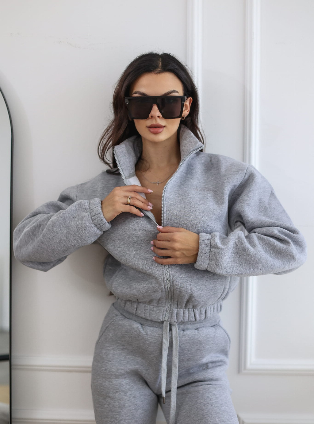 Bluza krótka ZIP z suwakiem i ze stójką kolor szary 2