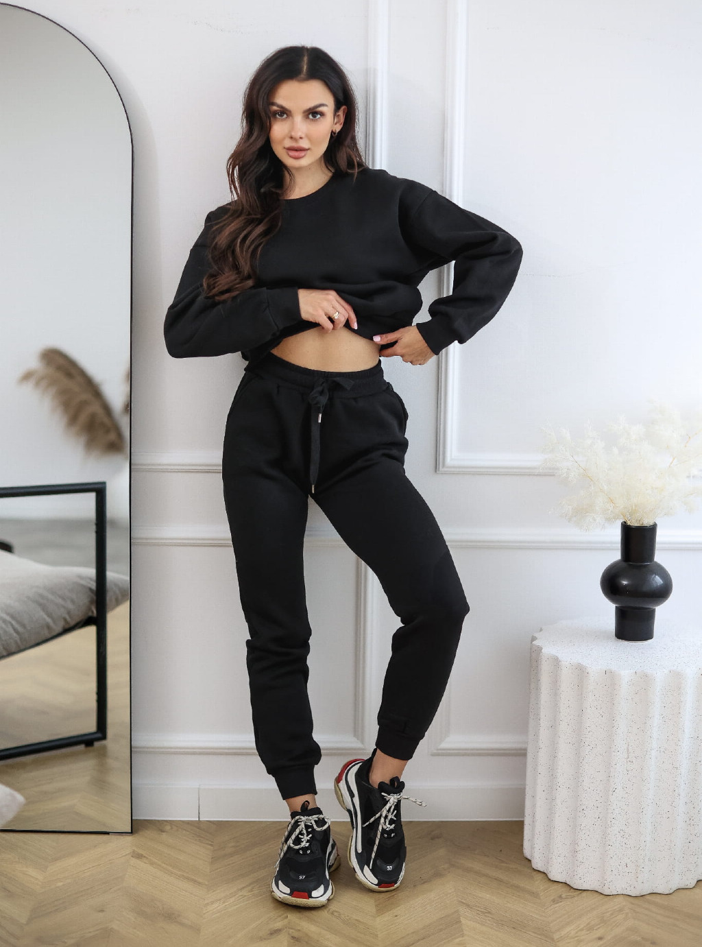 Spodnie dresowe Lea ze ściągaczem kolor czarny 2